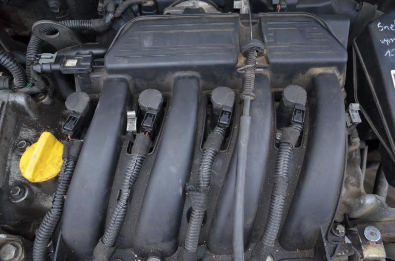 Двигун K4J 714 Renault Clio III 1.4 16v