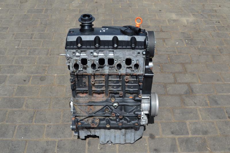 Двигун AXB 038100098RX Volkswagen Transporter V 1.9 tdi